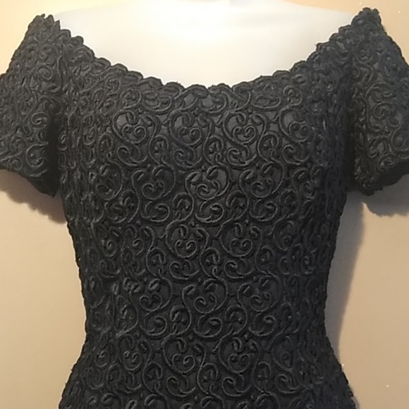 HELEN MORLEY GUIPURE LACE OFF SHOULDER DRESS-SZ 6 - Picture 2 of 5